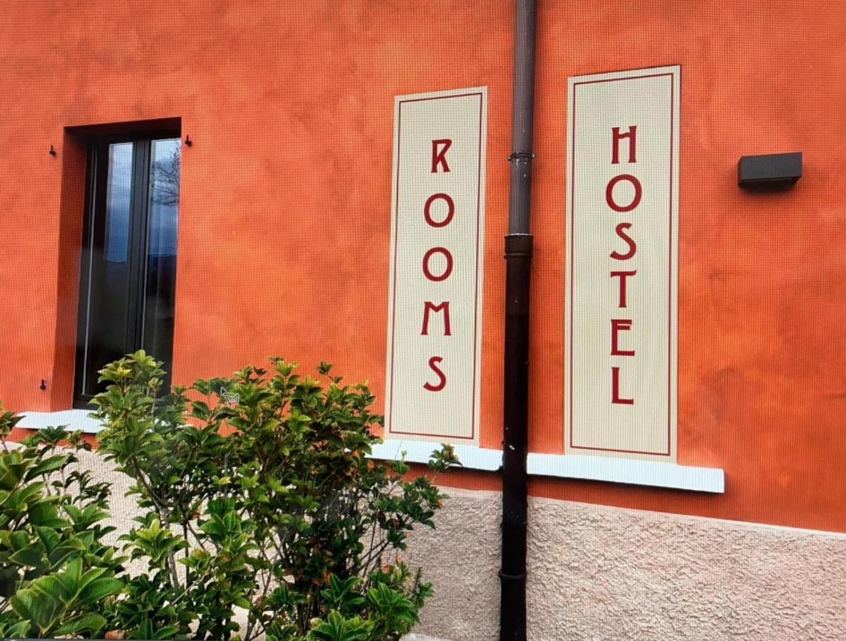 Antica Campione Rooms & Hostel カンピョーネ・デル・ガルダ エクステリア 写真